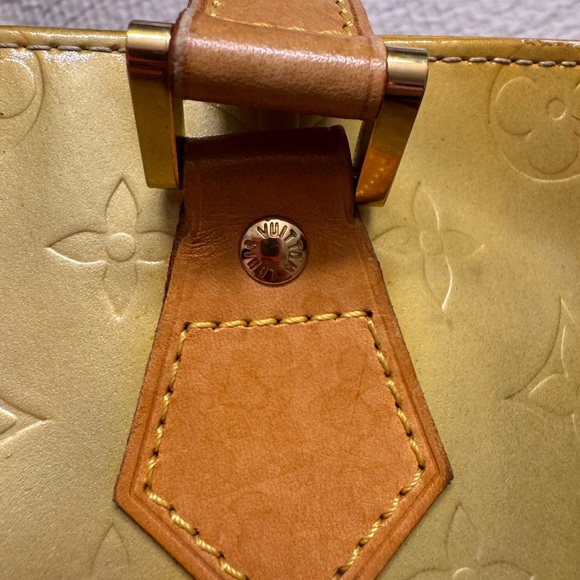 Louis Vuitton Monogram Vernis Huston Handbag - Picture 8 of 11